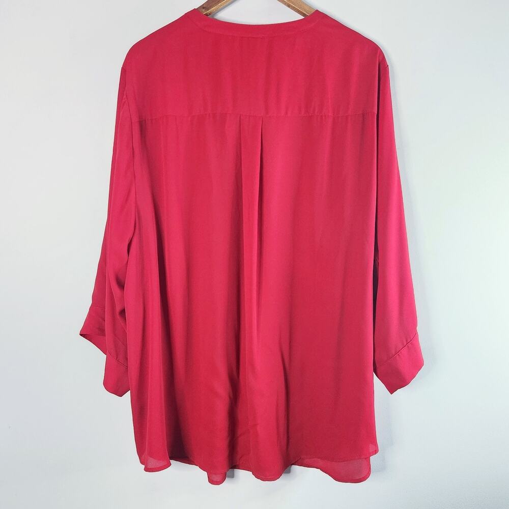 Torrid Womens Red Harper Georgette 3/4 Roll Tab Sleeve Blouse Size 4X Flowy - Picture 4 of 10